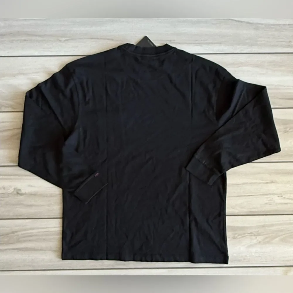 Levi’s Relaxed Long Sleeve Tee Black Medium NWT
